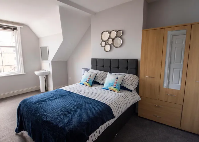 Coastal Escape At 31, Scarborough Holiday Home