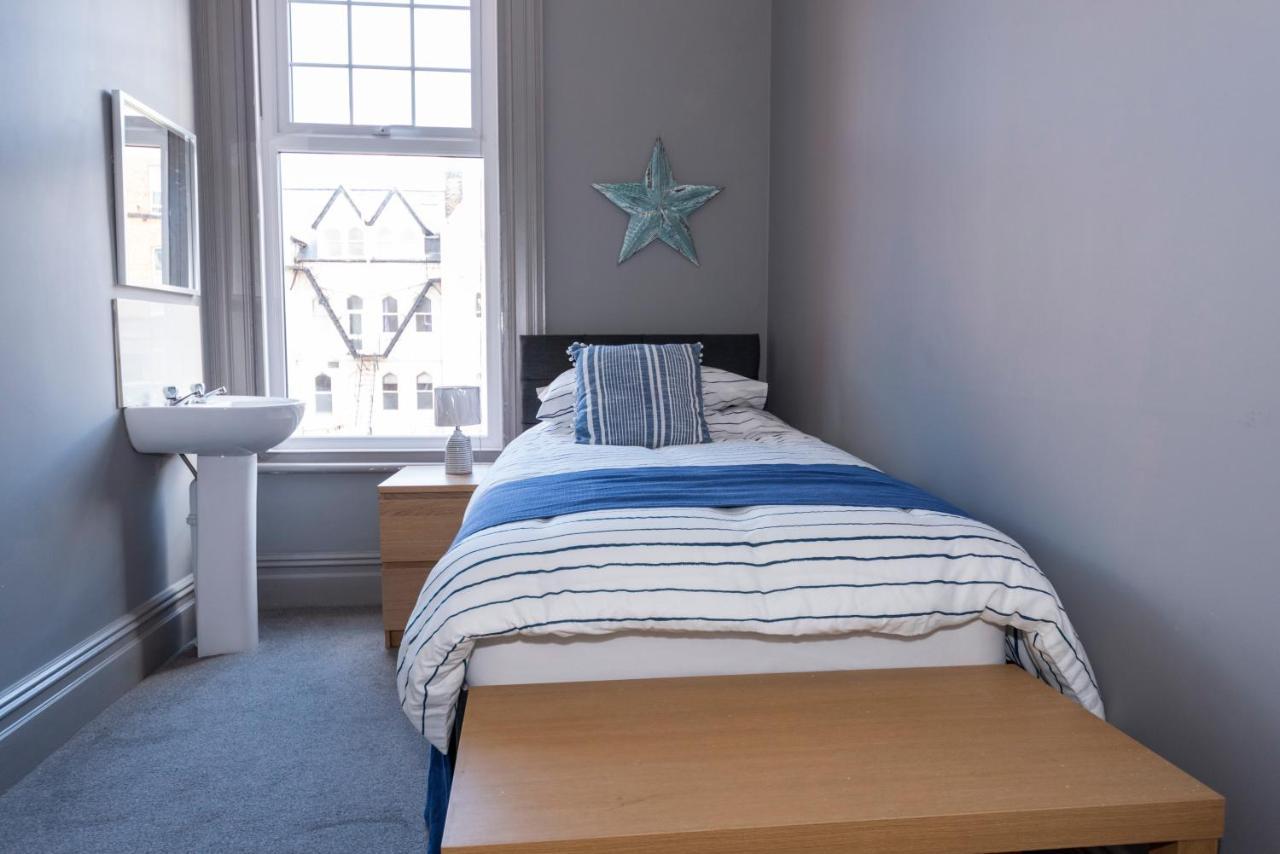 Coastal Escape At 31, Holiday home