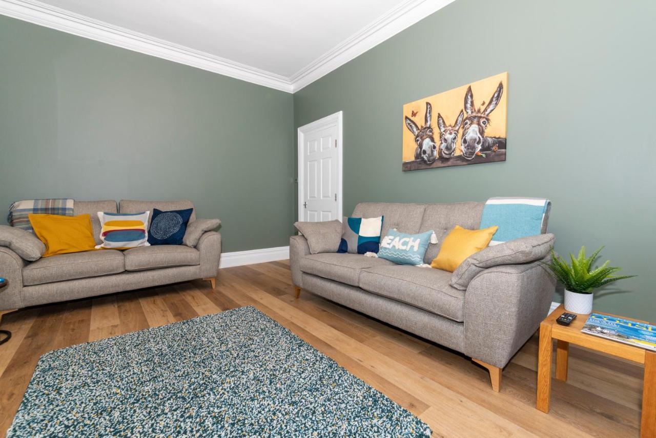 Coastal Escape At 31, * Scarborough